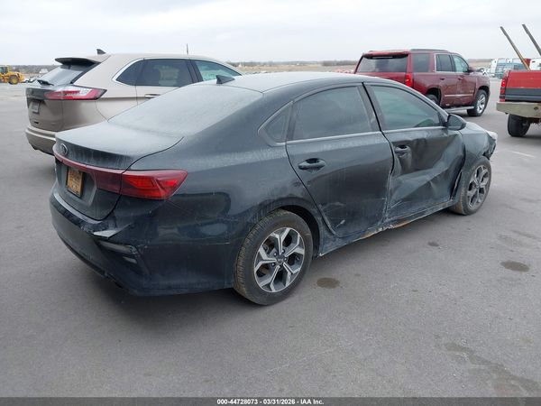 2019 KIA FORTE LXS