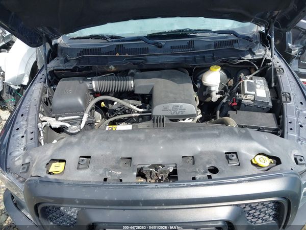 2019 RAM 1500 CLASSIC WARLOCK  4X4 6'4 BOX