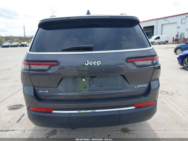 2025 JEEP GRAND CHEROKEE L LAREDO X 4X4