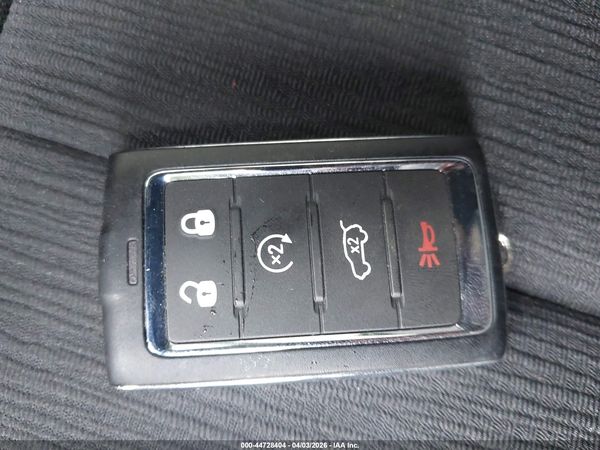 2025 JEEP GRAND CHEROKEE L LAREDO X 4X4
