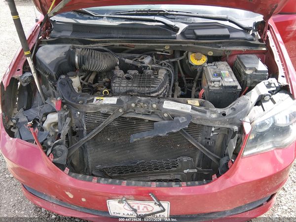 2016 DODGE GRAND CARAVAN SE PLUS — I10