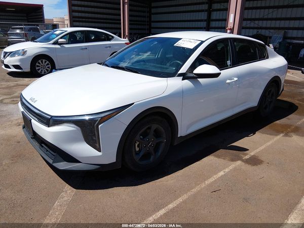 2025 KIA K4 LXS