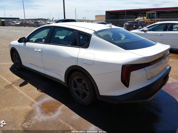 2025 KIA K4 LXS