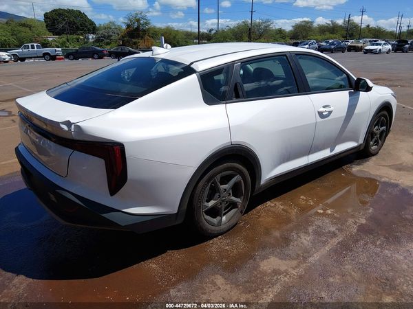 2025 KIA K4 LXS