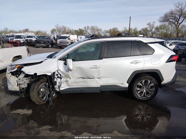2024 TOYOTA RAV4 HYBRID XLE PREMIUM