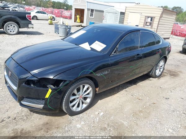2017 JAGUAR XF 20D PREMIUM