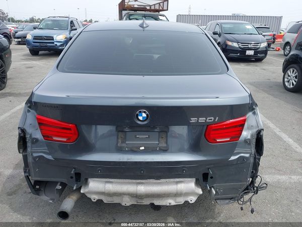 2018 BMW 320I