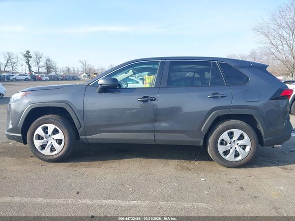 2025 TOYOTA RAV4 LE