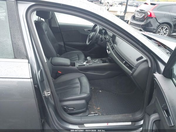 2018 AUDI A4