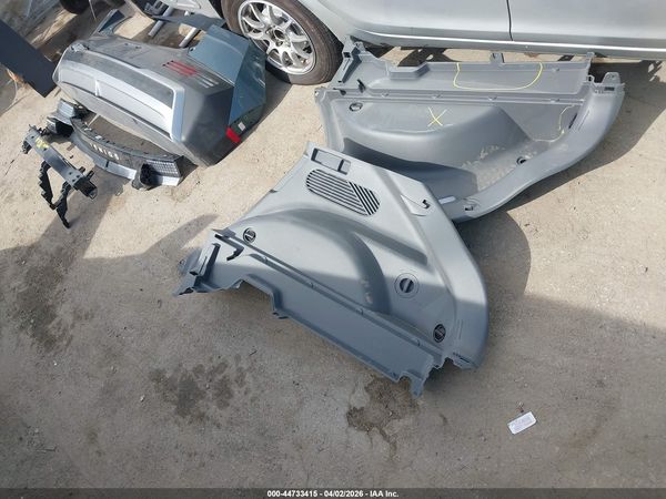 2025 HYUNDAI IONIQ 5 SE