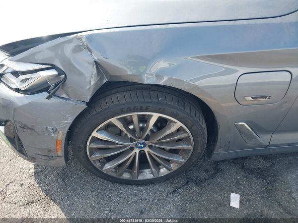 2023 BMW 530E