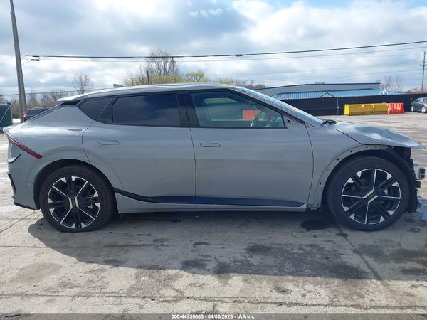 2025 KIA EV6 GT-LINE