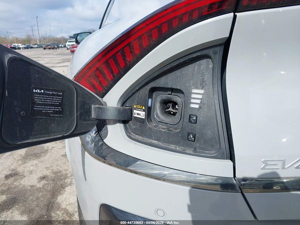 2025 KIA EV6 GT-LINE