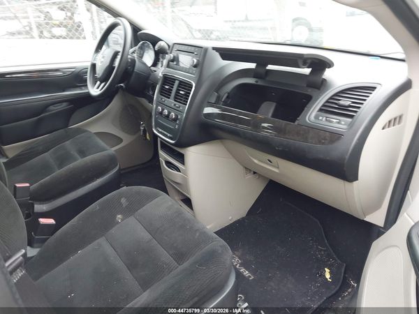 2016 DODGE GRAND CARAVAN SE/SXT — I5