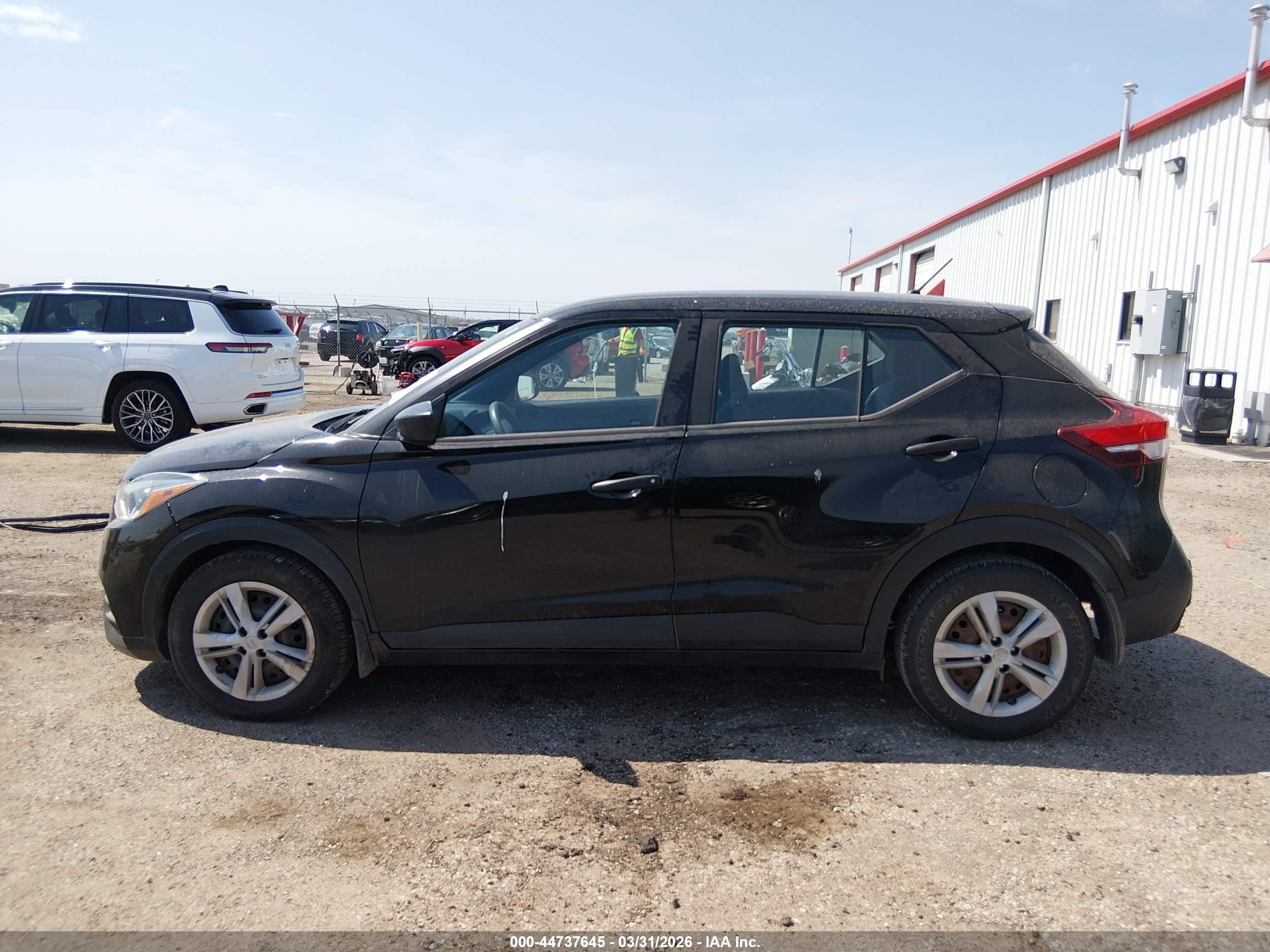 2020 NISSAN KICKS S XTRONIC CVT