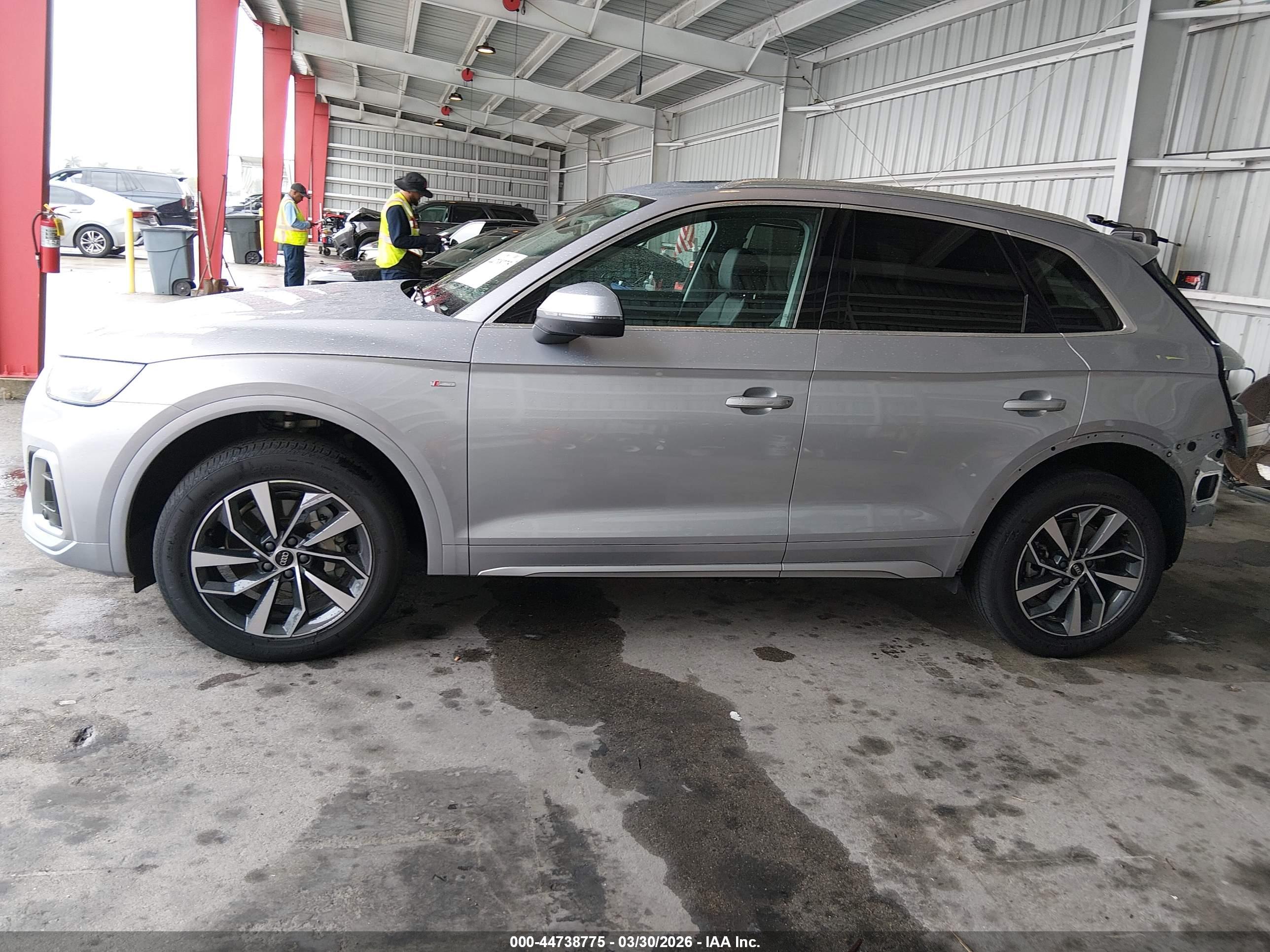 2023 AUDI Q5