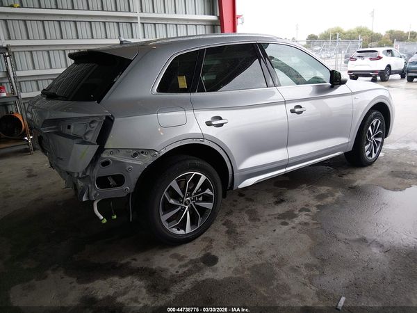 2023 AUDI Q5