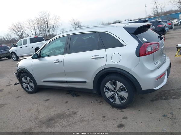2019 KIA NIRO LX
