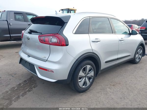 2019 KIA NIRO LX