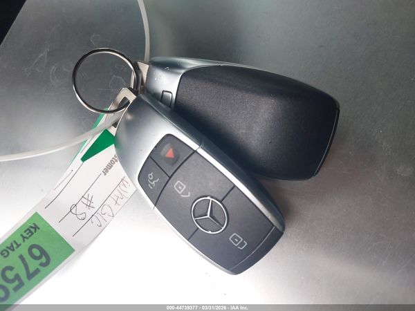 2021 MERCEDES-BENZ GLC 300 SUV