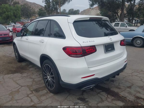 2021 MERCEDES-BENZ GLC 300 SUV