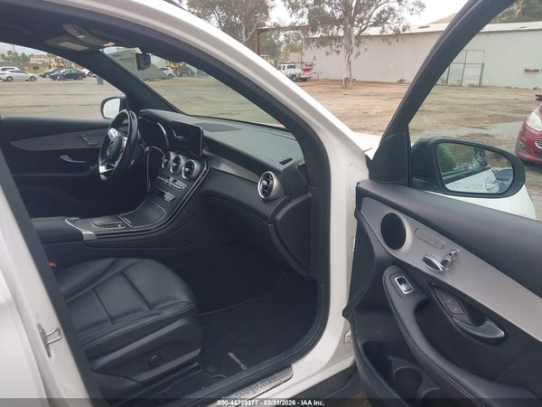 2021 MERCEDES-BENZ GLC 300 SUV