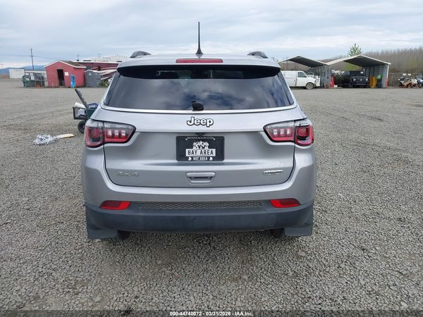 2022 JEEP COMPASS LATITUDE 4X4