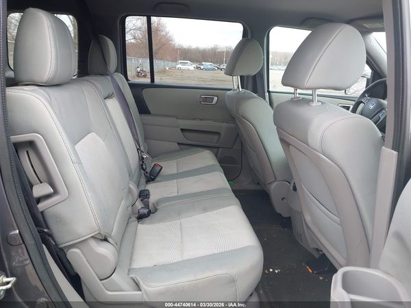 2015 HONDA PILOT LX