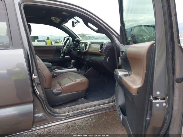 2016 TOYOTA TACOMA LIMITED