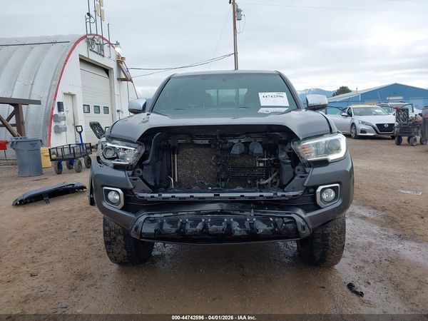 2016 TOYOTA TACOMA LIMITED