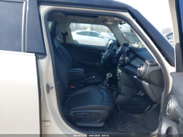 2015 MINI HARDTOP COOPER