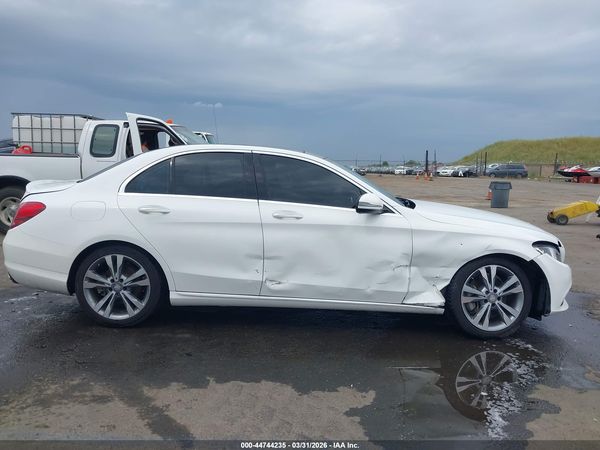 2016 MERCEDES-BENZ C 300 C300