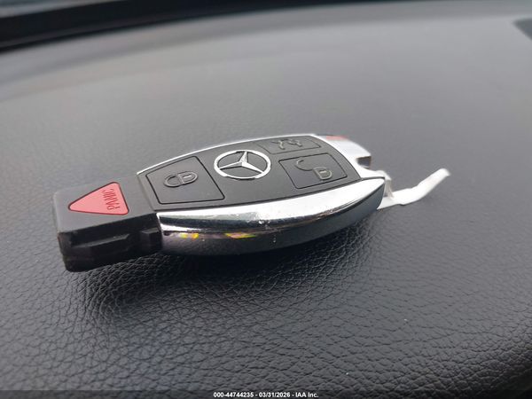 2016 MERCEDES-BENZ C 300 C300