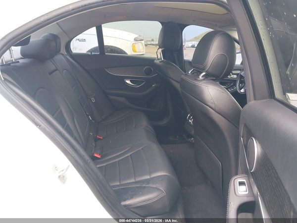 2016 MERCEDES-BENZ C 300 C300