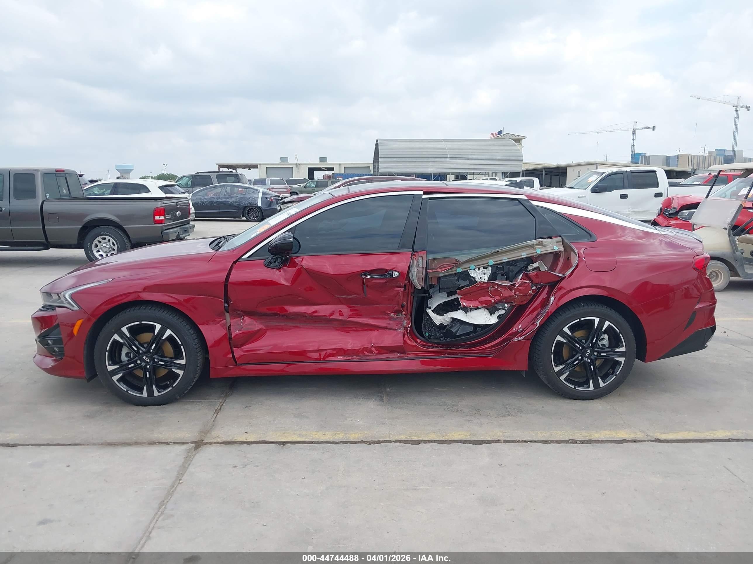 2021 KIA K5 GT-LINE