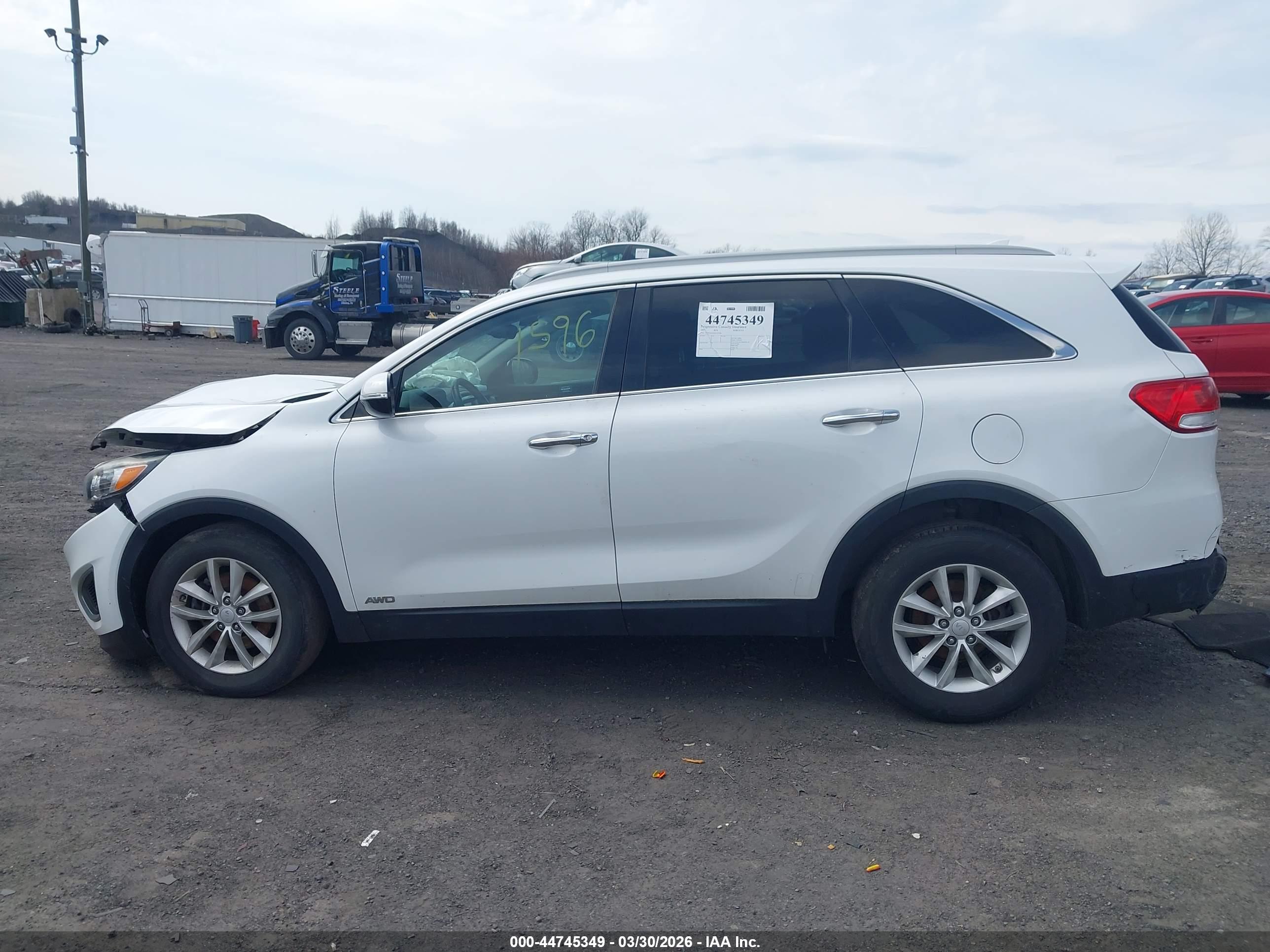2017 KIA SORENTO 2.4L LX