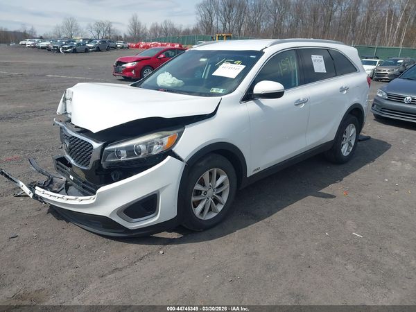 2017 KIA SORENTO 2.4L LX