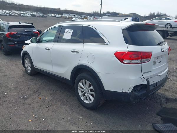 2017 KIA SORENTO 2.4L LX