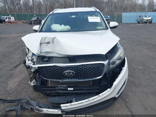 2017 KIA SORENTO 2.4L LX