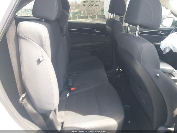 2017 KIA SORENTO 2.4L LX