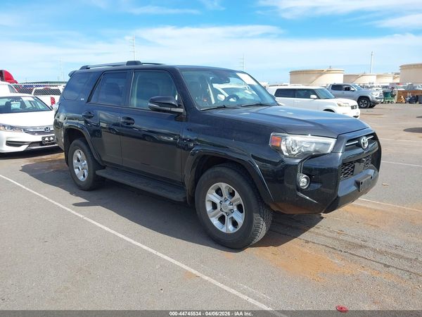2023 TOYOTA 4RUNNER SR5 Prem