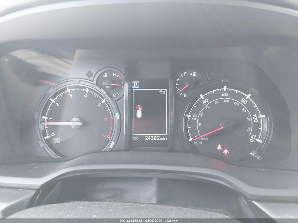 2023 TOYOTA 4RUNNER SR5 Prem