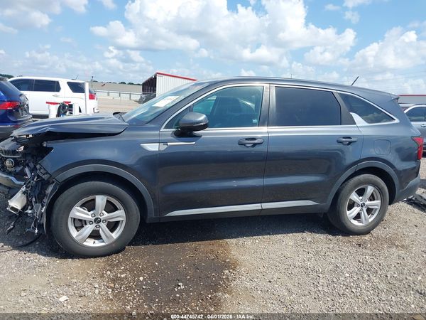 2021 KIA SORENTO LX