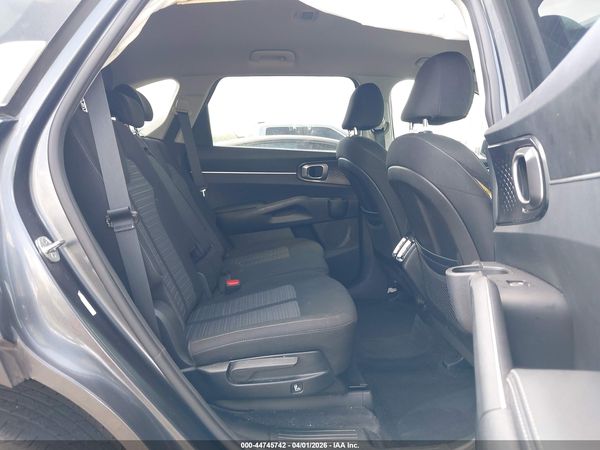 2021 KIA SORENTO LX