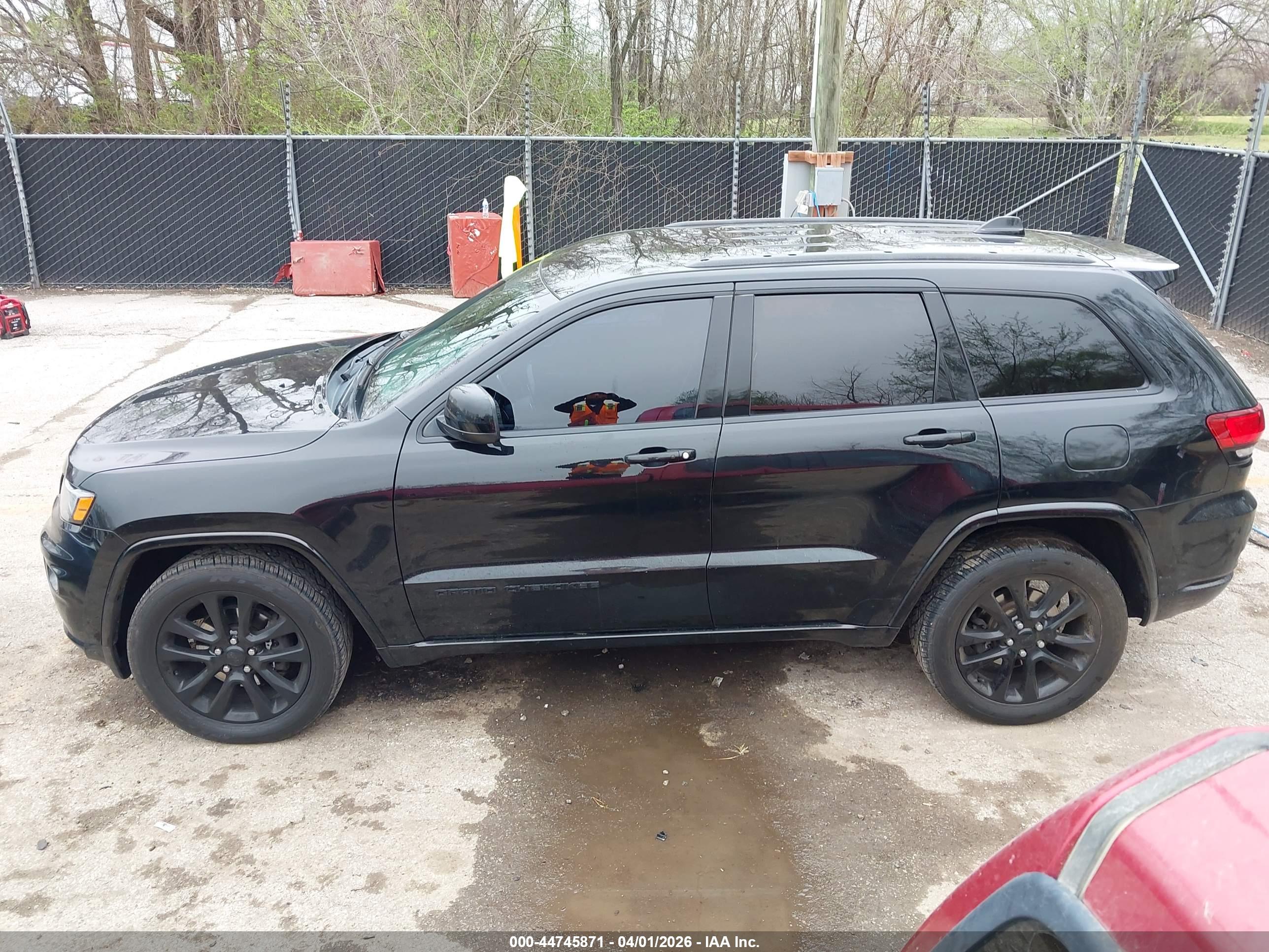 2017 JEEP GRAND CHEROKEE ALTITUDE 4X4