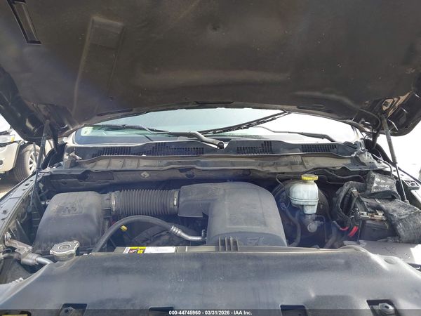 2019 RAM 1500 CLASSIC WARLOCK  4X4 6'4 BOX