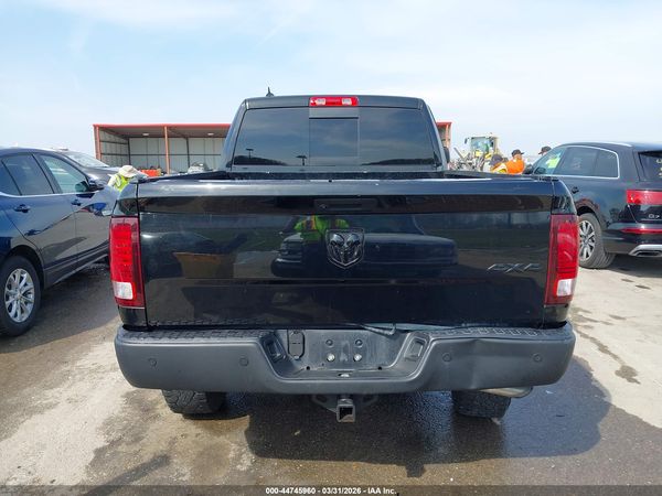 2019 RAM 1500 CLASSIC WARLOCK  4X4 6'4 BOX