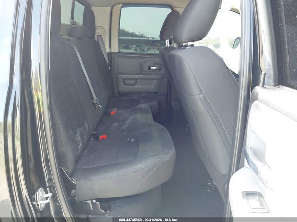 2019 RAM 1500 CLASSIC WARLOCK  4X4 6'4 BOX