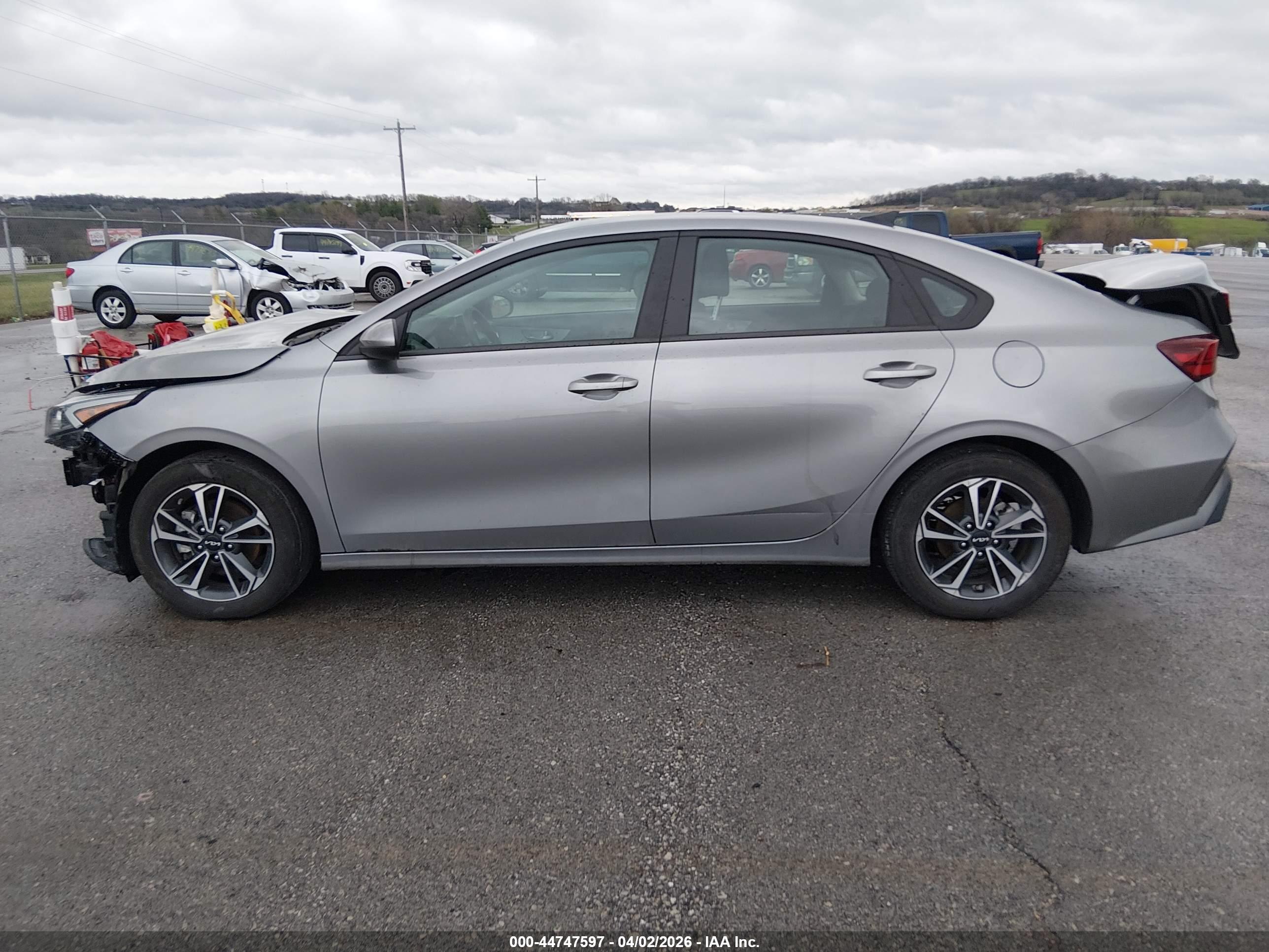 2024 KIA FORTE LXS