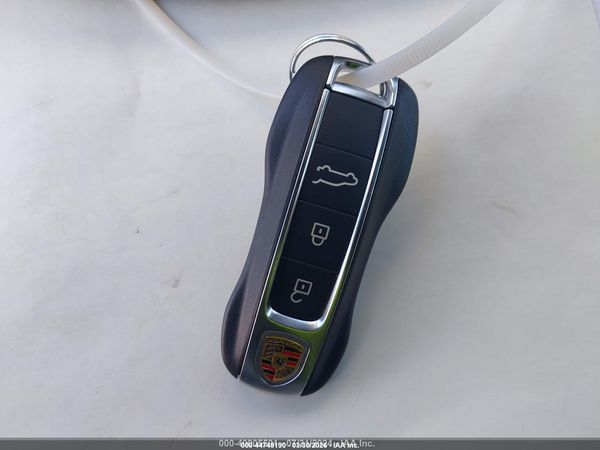 2023 PORSCHE CAYENNE COUPE PLATINUM EDITION